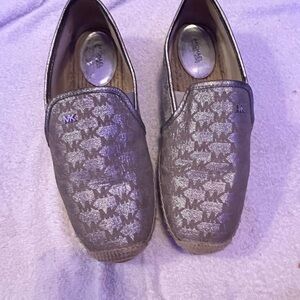 MICHAEL KORS~KENDRICK ESPADRILLES~11